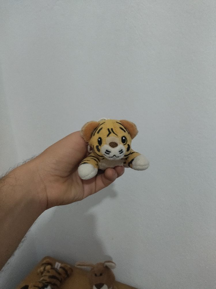 peluche tiger 🐅