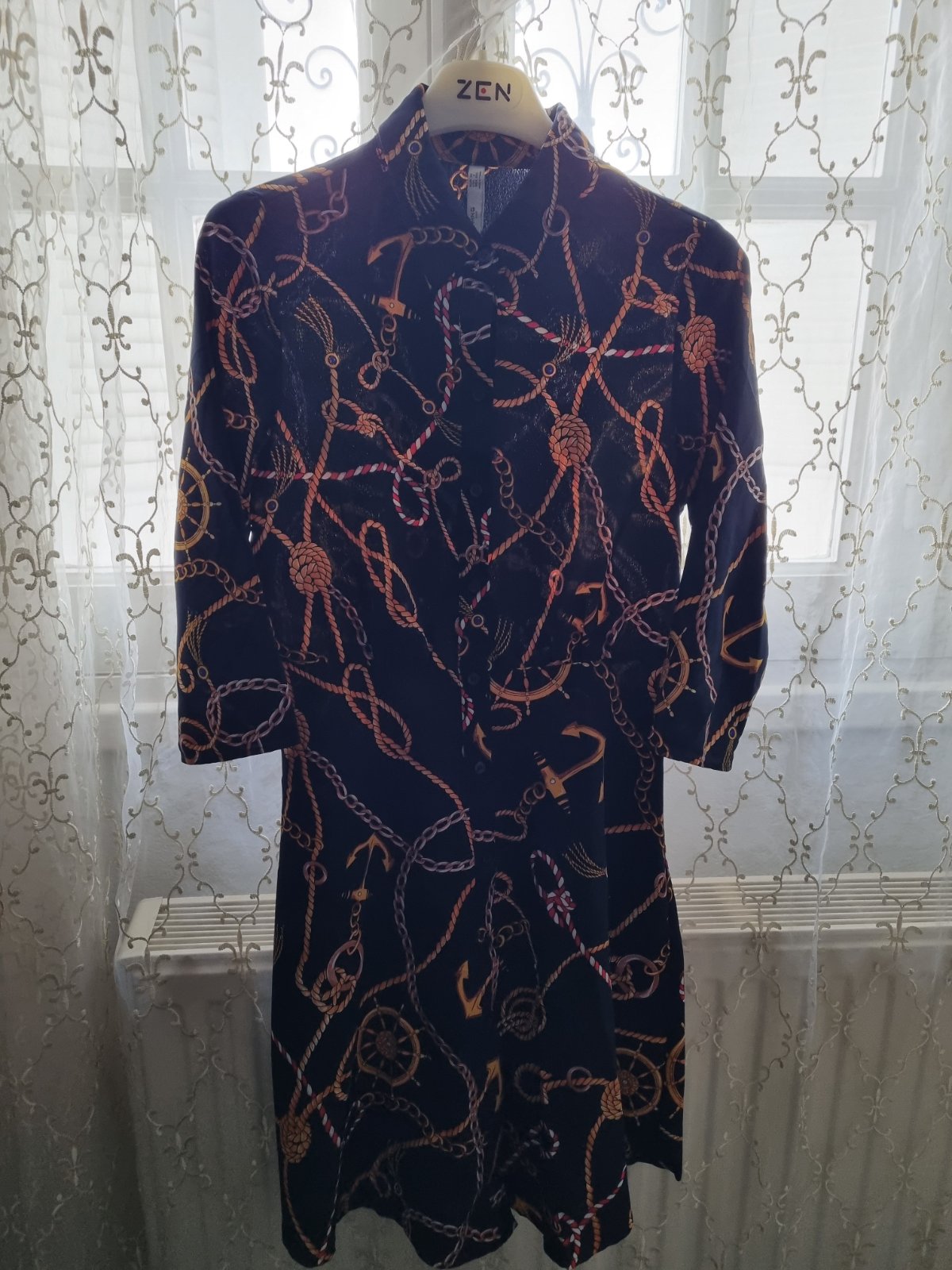 Belle Robe mango avec col chemise