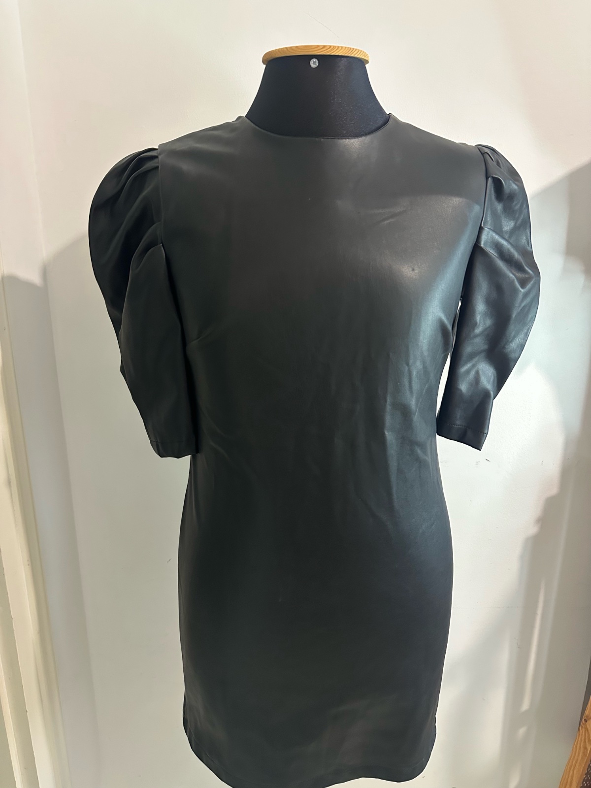 Robe noir Cuir