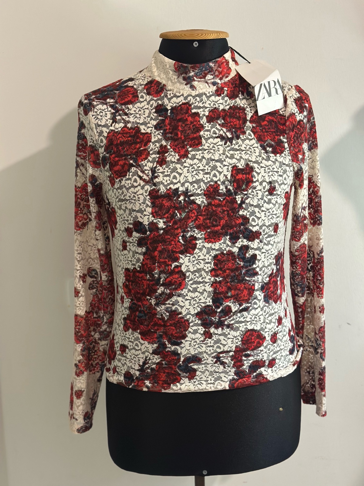 Pull Zara