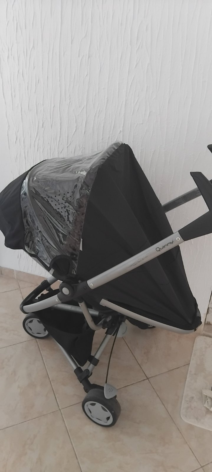 Poussette bébé 