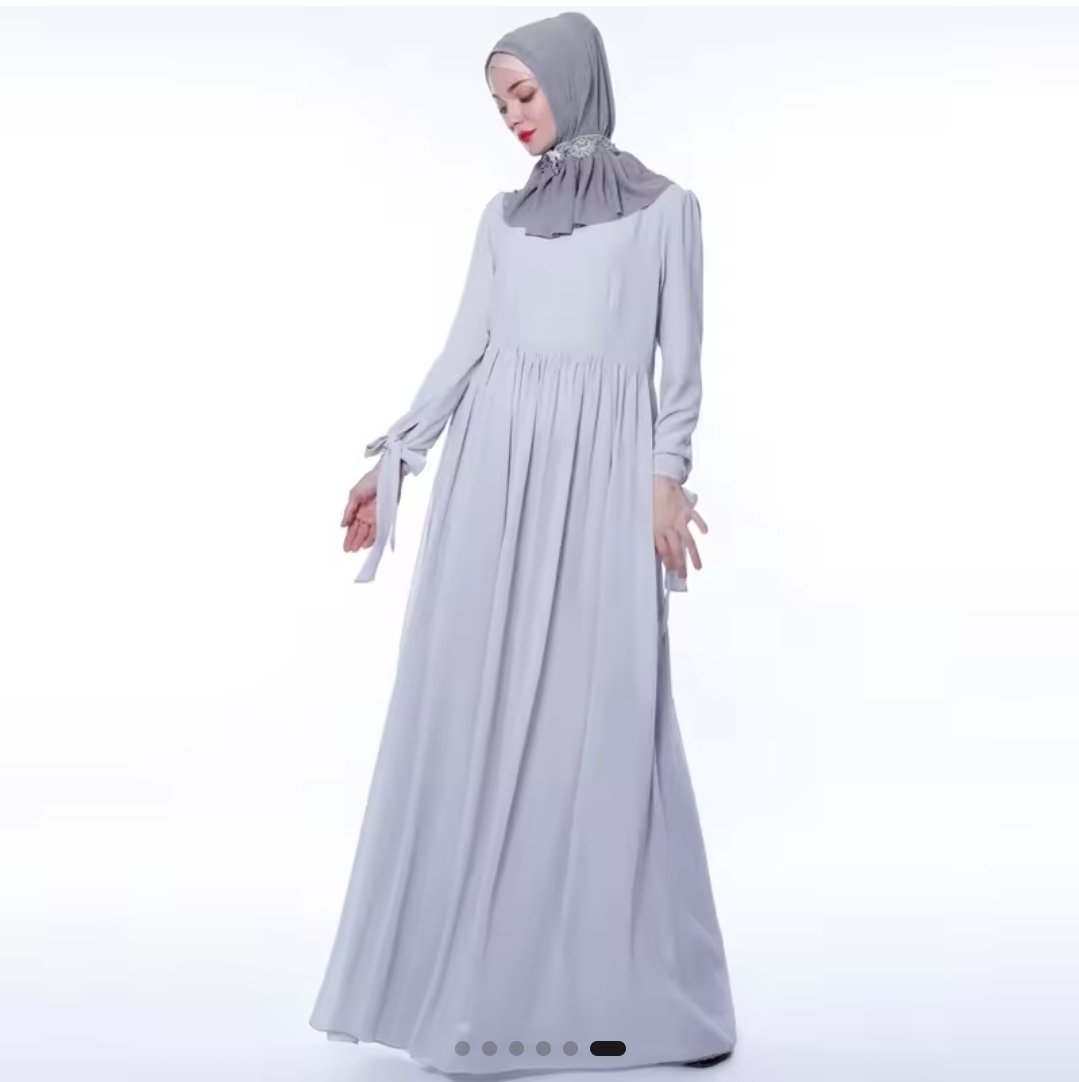 Robe longue en mousseline doublée,  toute neuve,  importée de la Turquie 