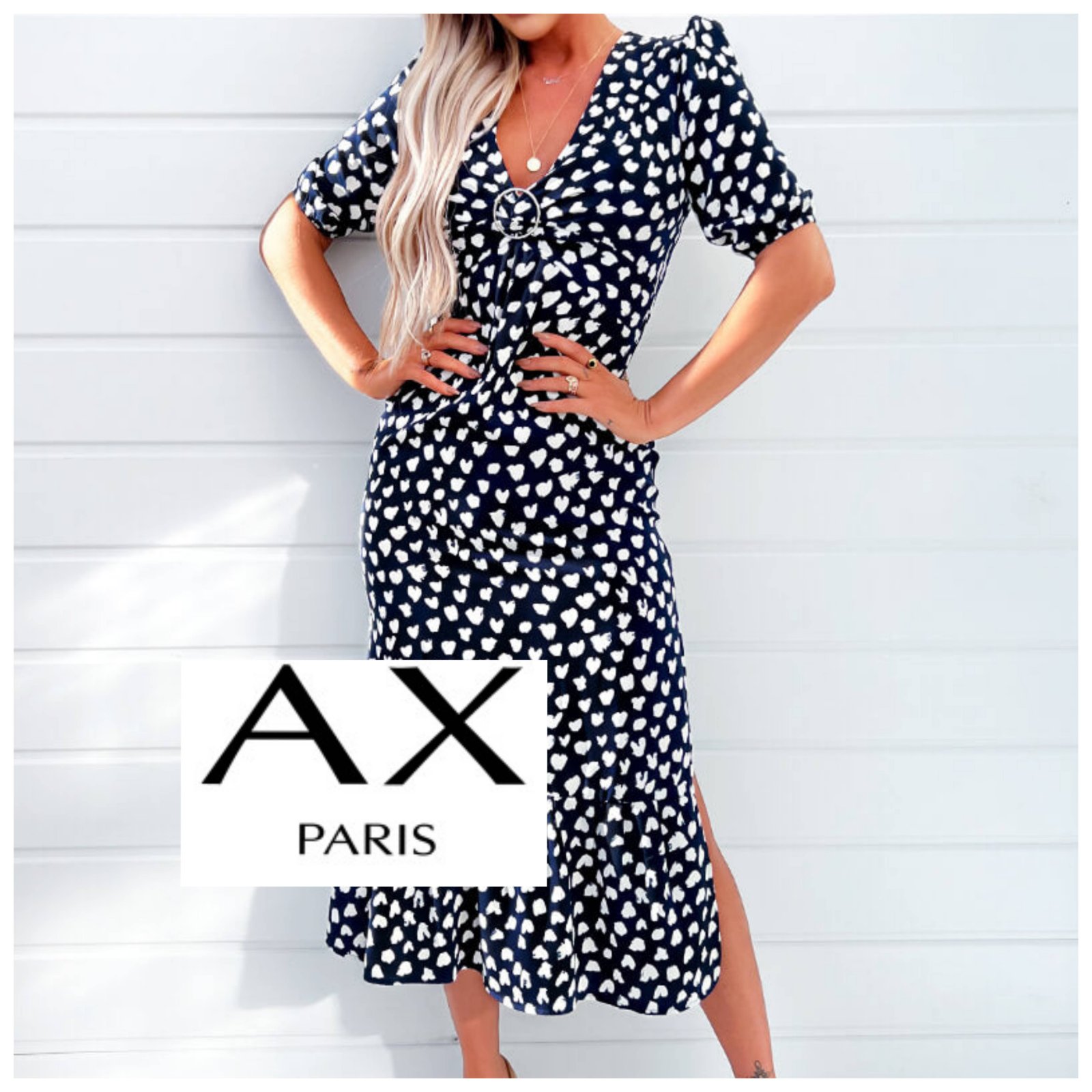 Robe midi à manches courtes imprimée toute neuve,  cœur bleu marine et nœud de la marque AX Paris