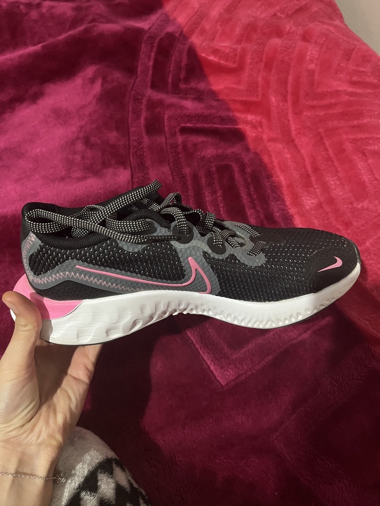 Nike renew pour le bac sport taille 37.5