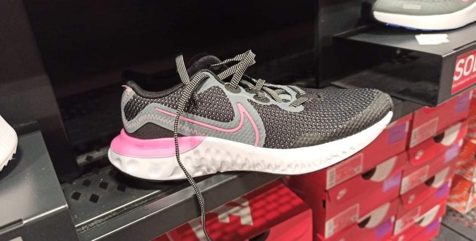 nike renew