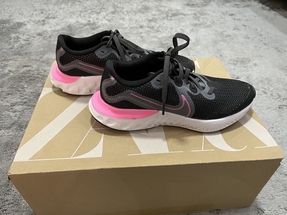 nike renew