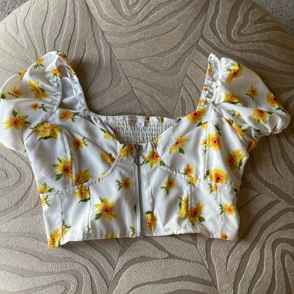 Top Bershka fleurie