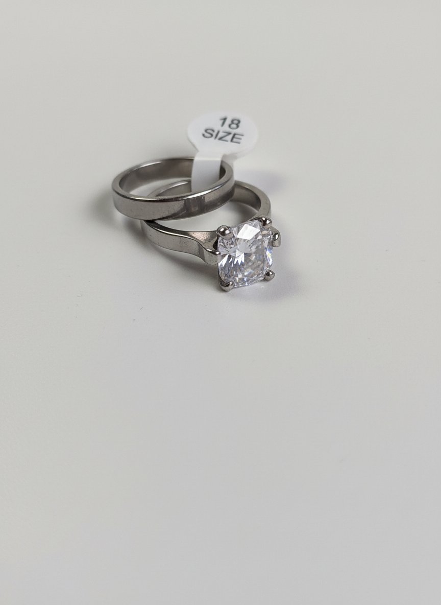 Bague alliance et solitaire en acier inoxydable taille 18 
