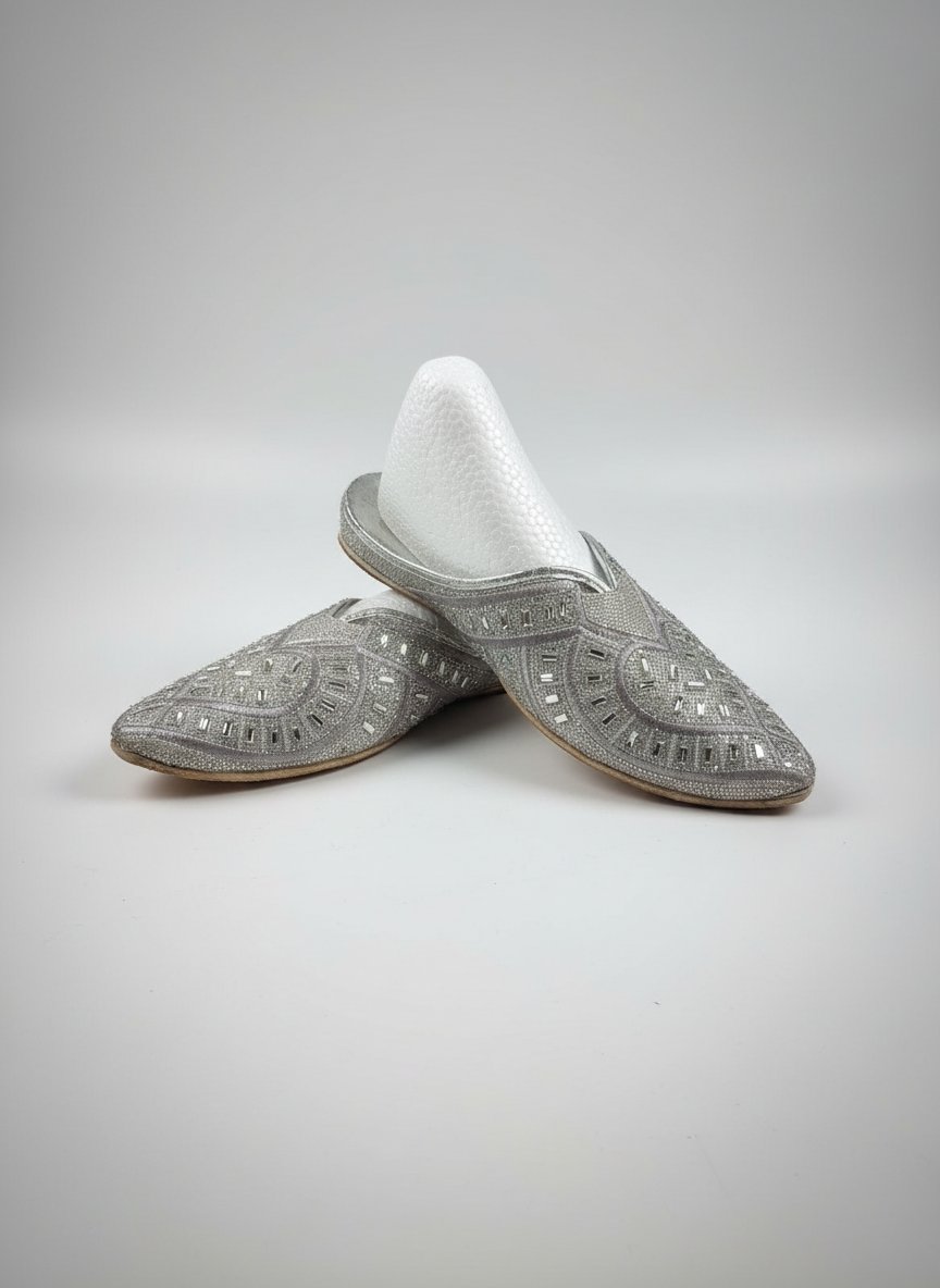 Babouche argent design cœur ❤️ pointure 38 presque neuf