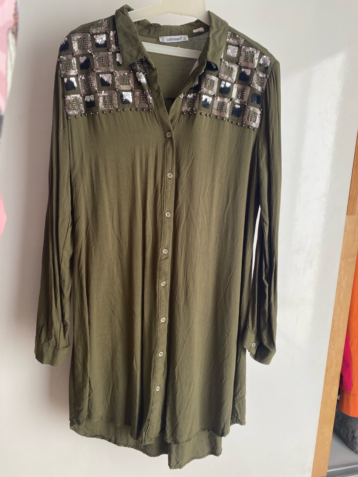 Chemise