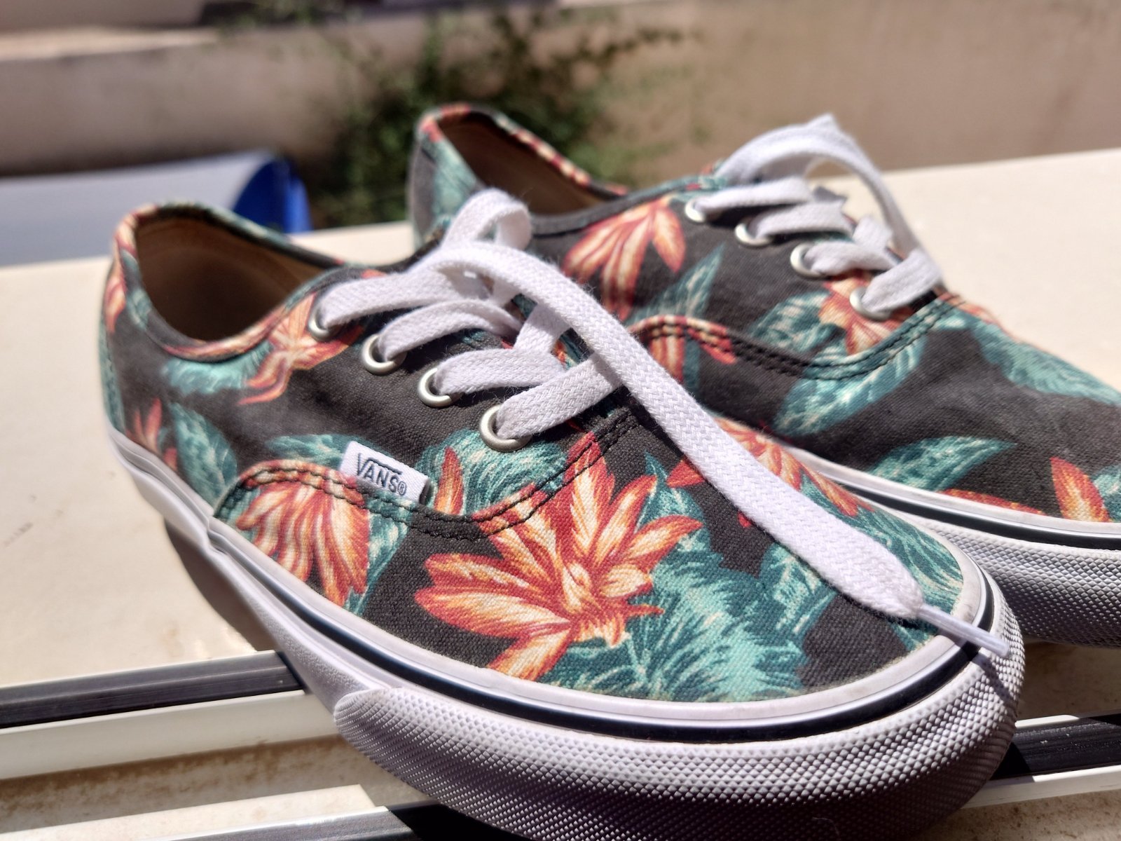 Sneakers vans Hawaiin floral taille 37