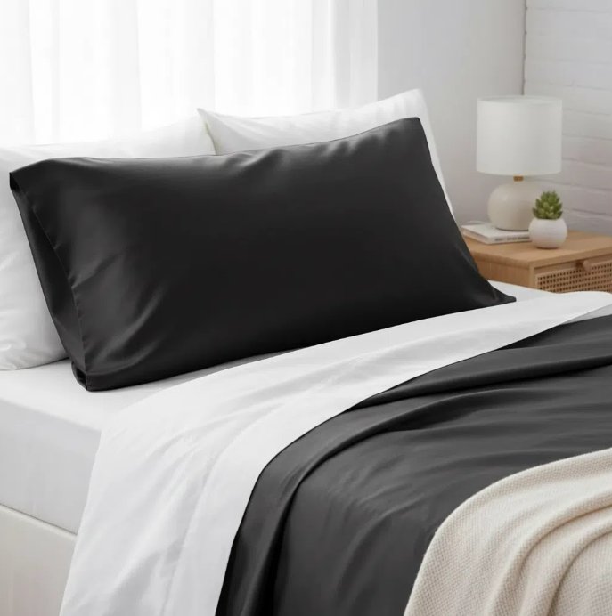 Taie d'Oreiller Satin Noir 65x50 - Confort Luxe Beauté