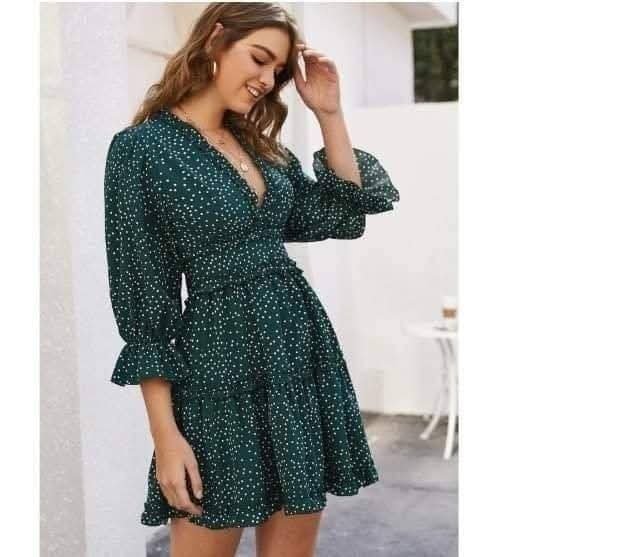 Robe ruffle verte