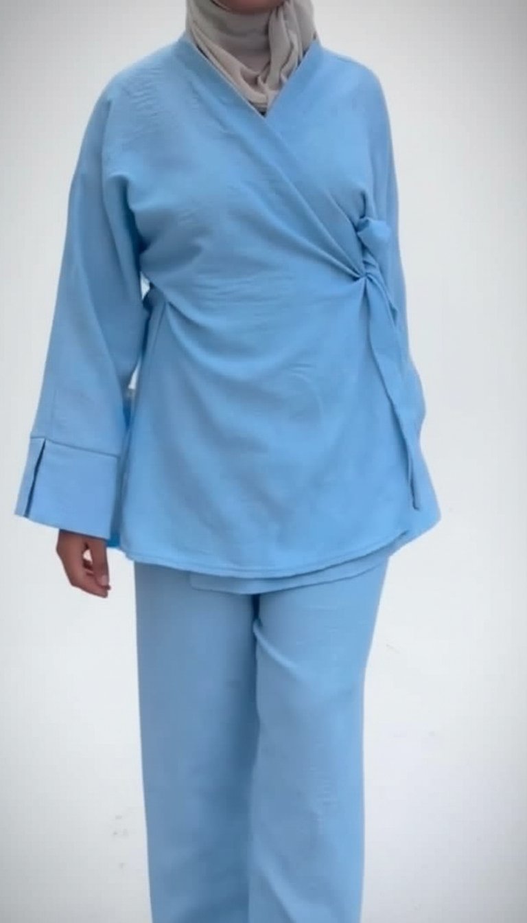 Jolie set importée taille standart