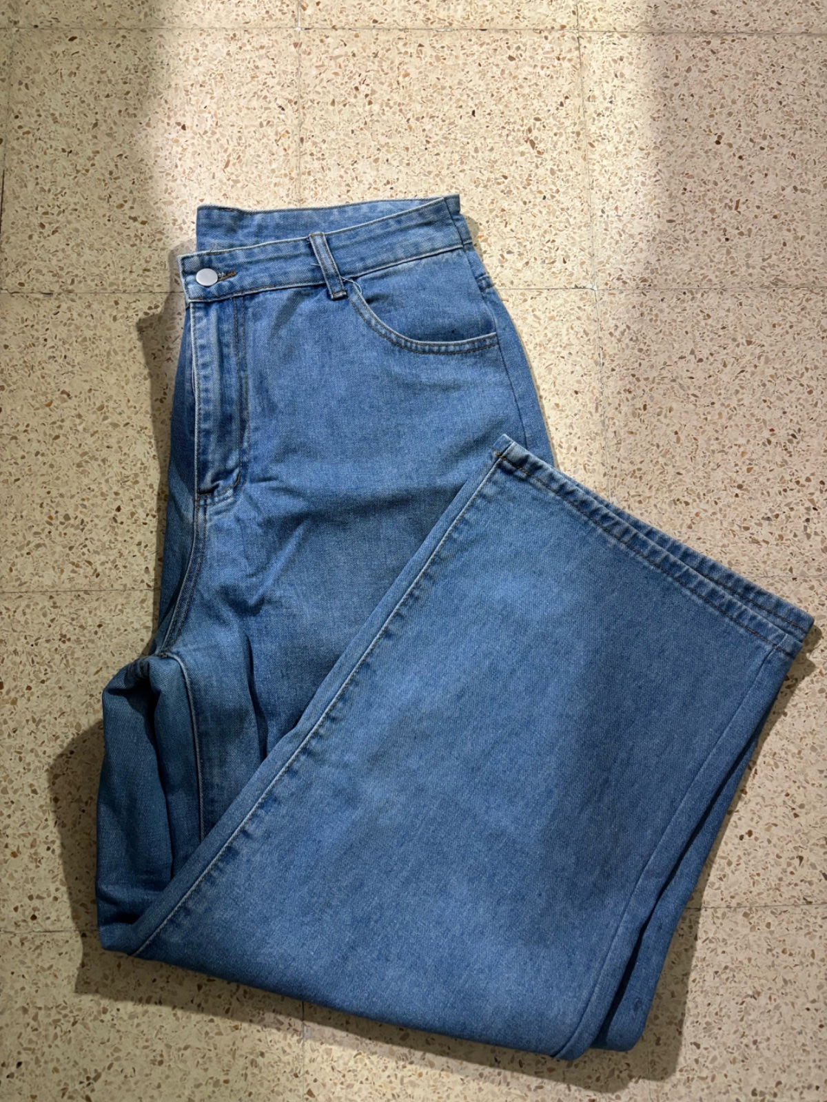 Jean 