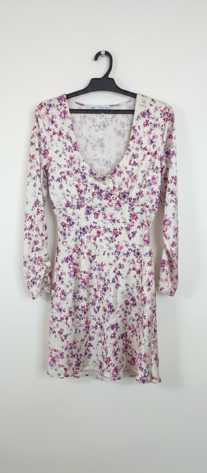Robe  satin imprimé Zara. 