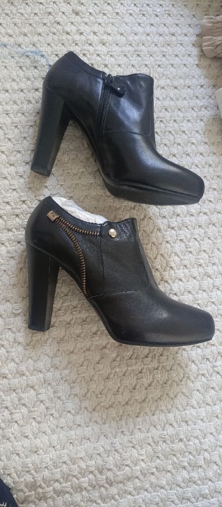 Bottines nero giardini