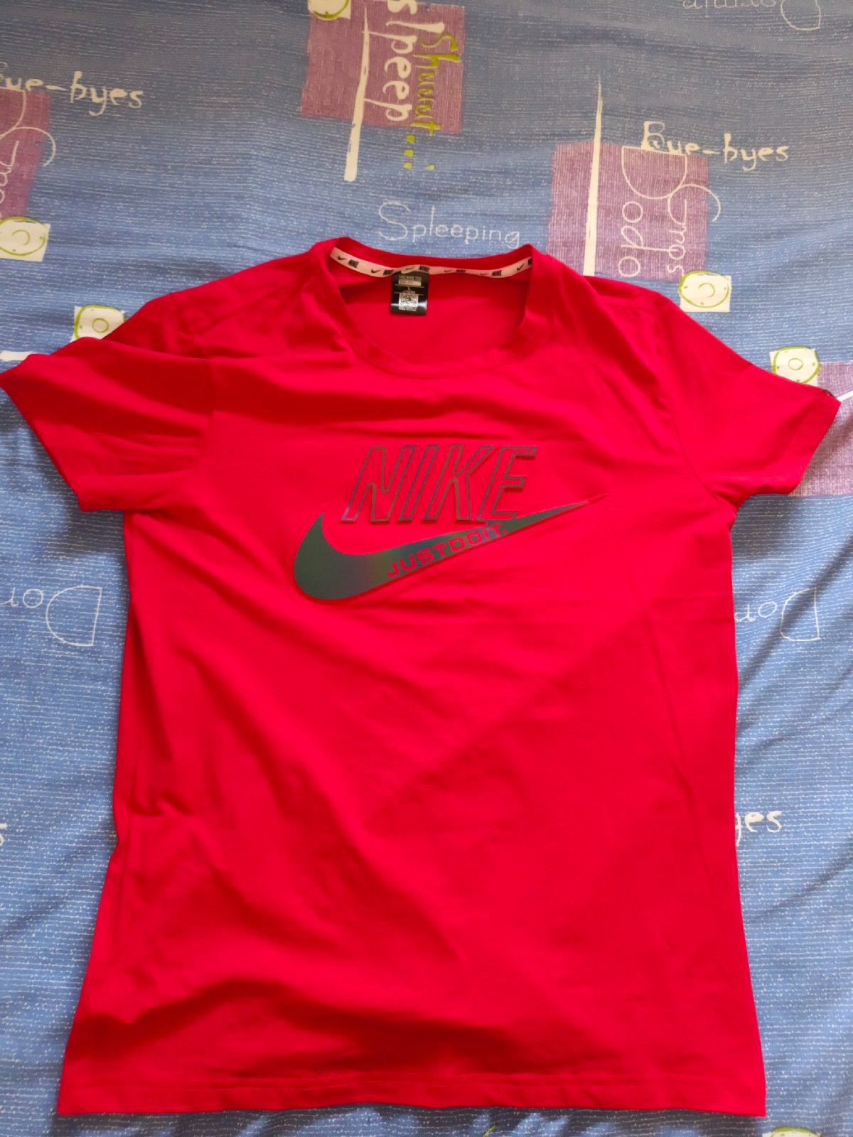 Pull rouge NIKE DRI-FIT