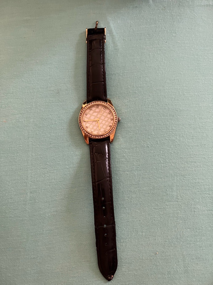 Une montre joiner