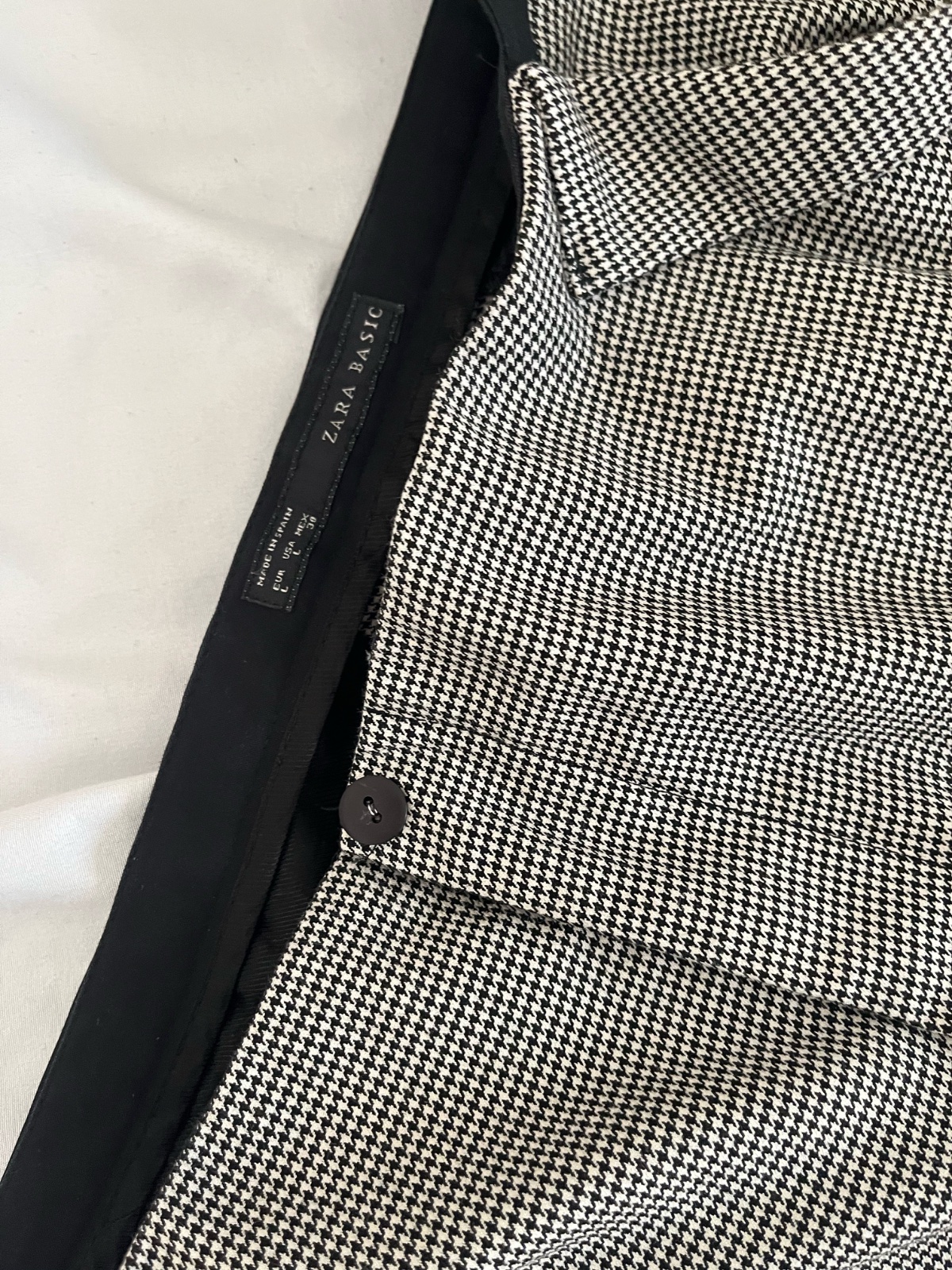 Pantalon ZARA noir et blanc