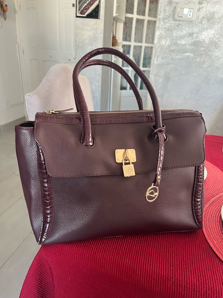 Sac à main cuir "CARPISA"