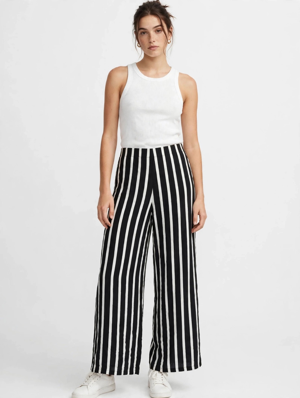 Pontalon noir et blanc fluide