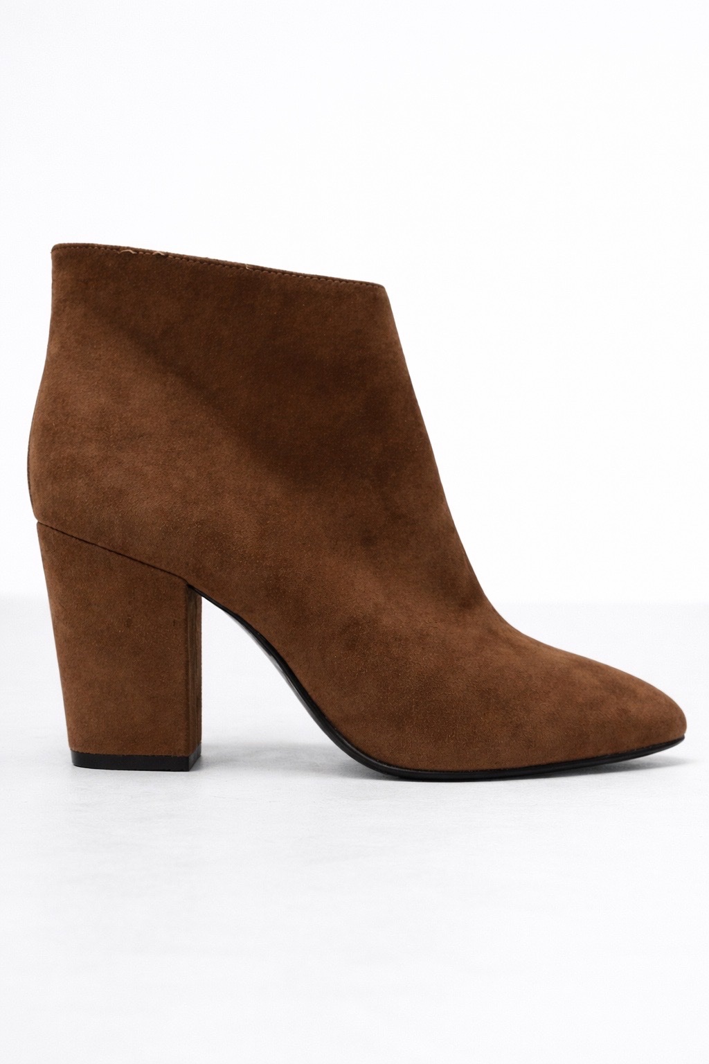 Boots caramel