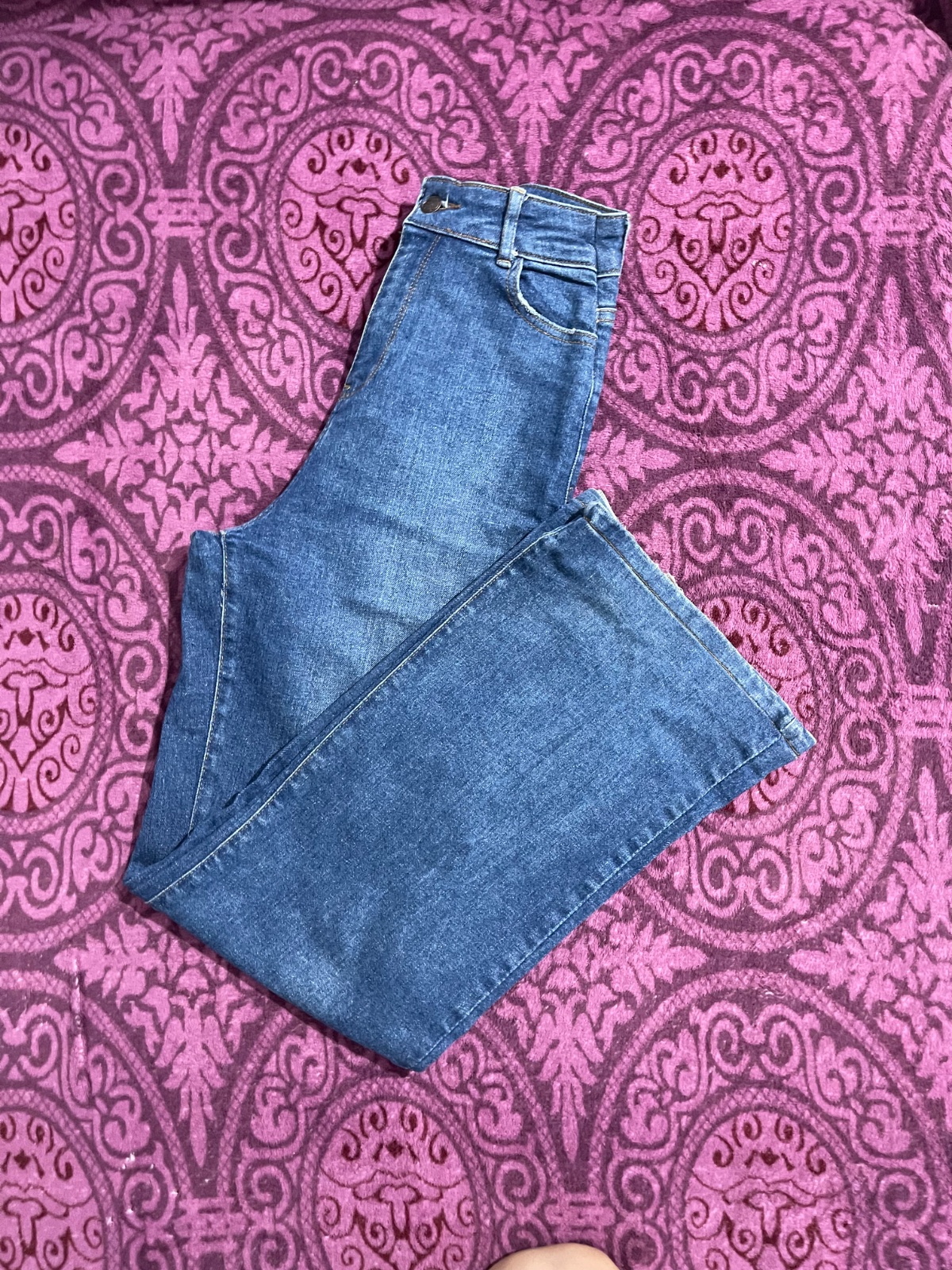 Pantallon jean à 25 DT