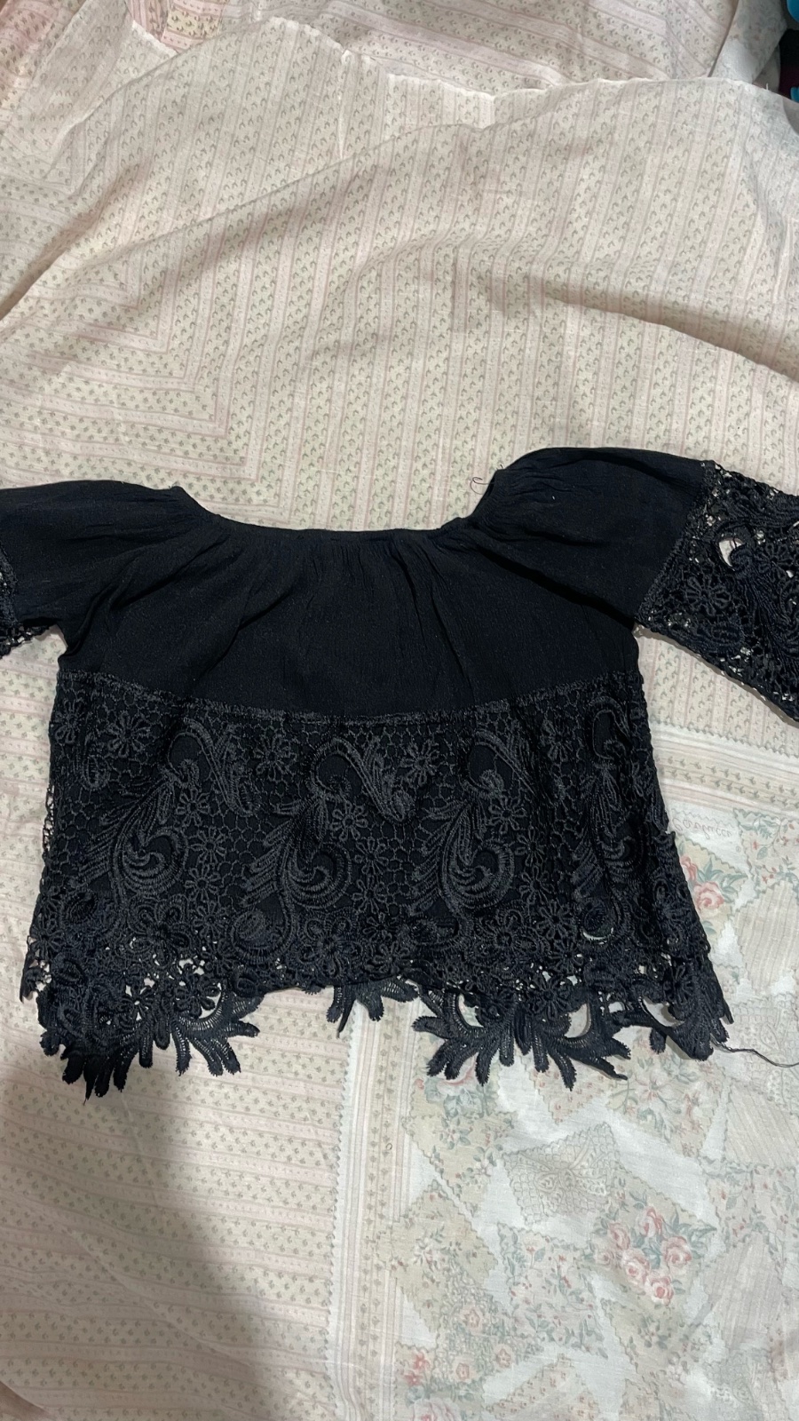 Top en noir 