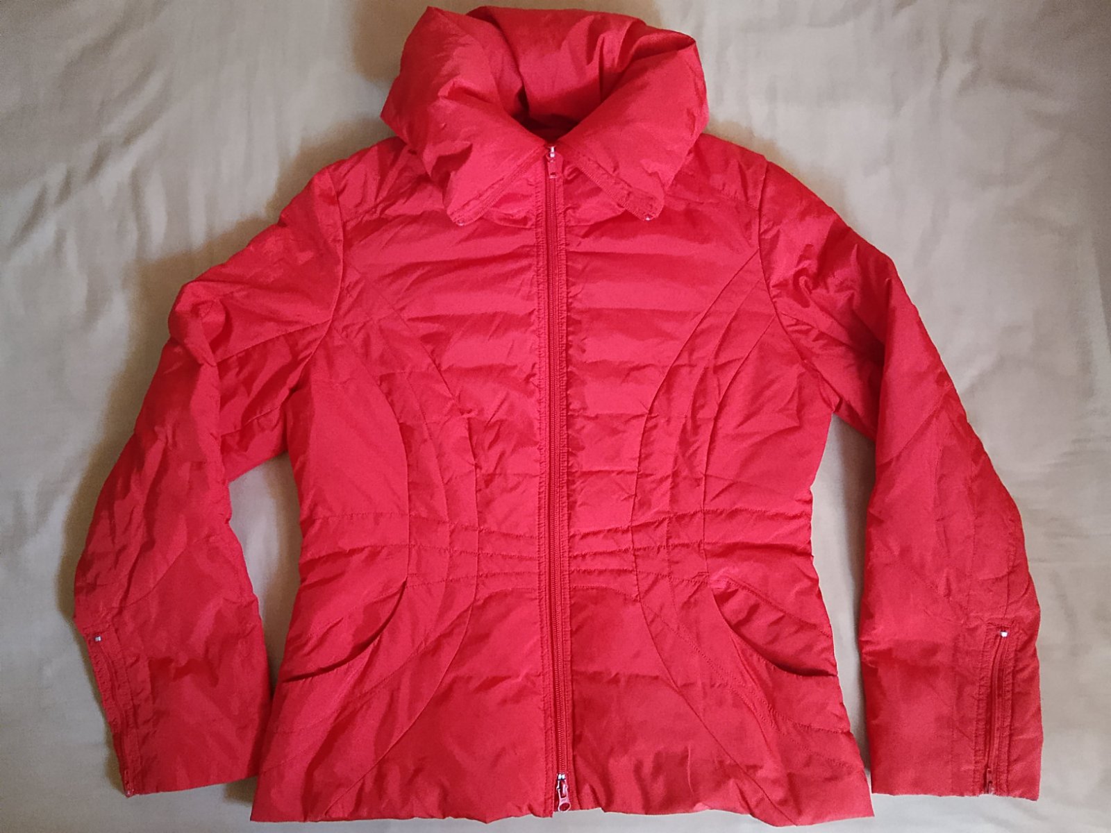 Girdear veste rouge T 38 TB état 