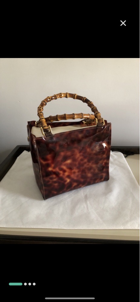 sac à main en vernis 