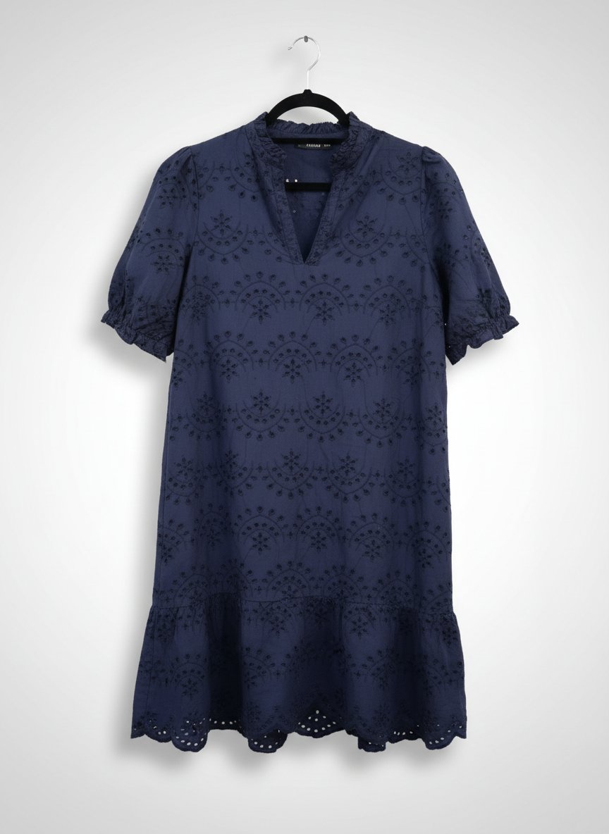 Robe d'été en broderie anglaise 