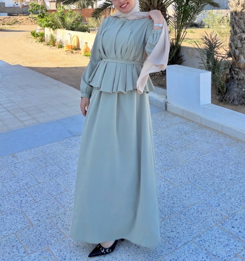 Robe cloche avec ceinture