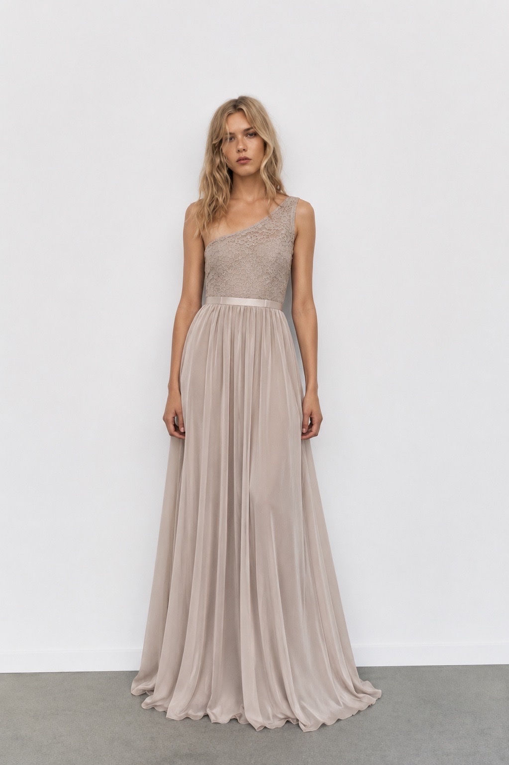 Robe soirée à ne pas ratee !!