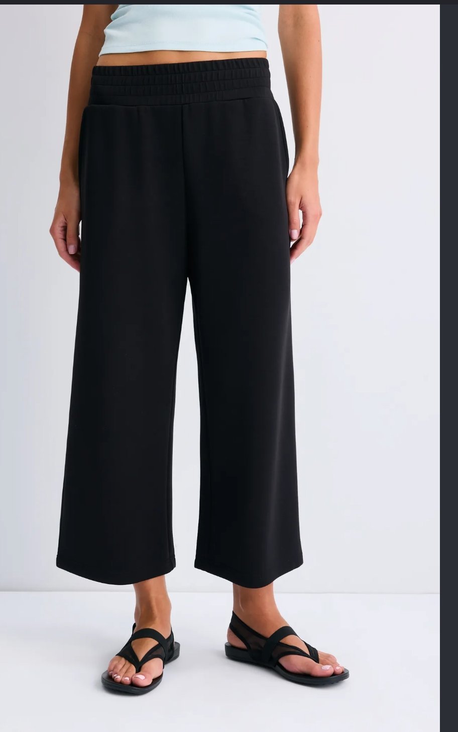 Pantalon Stradivarius jambes larges