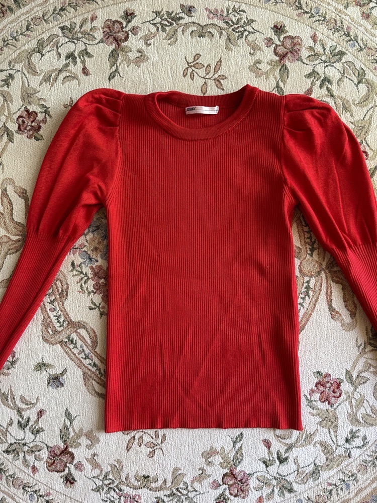 pull rouge 