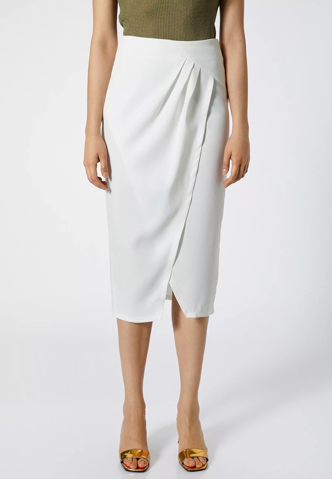 Side ruched white long skirt 