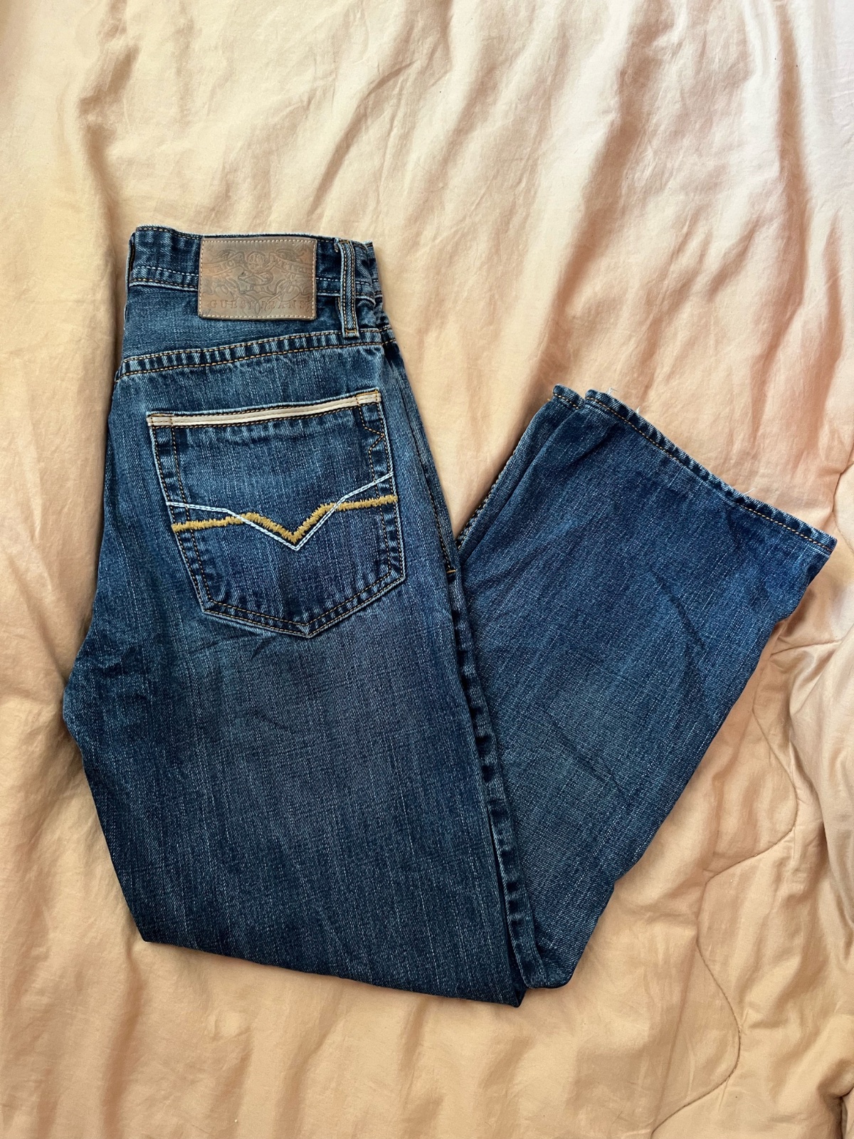 Jean GUESS