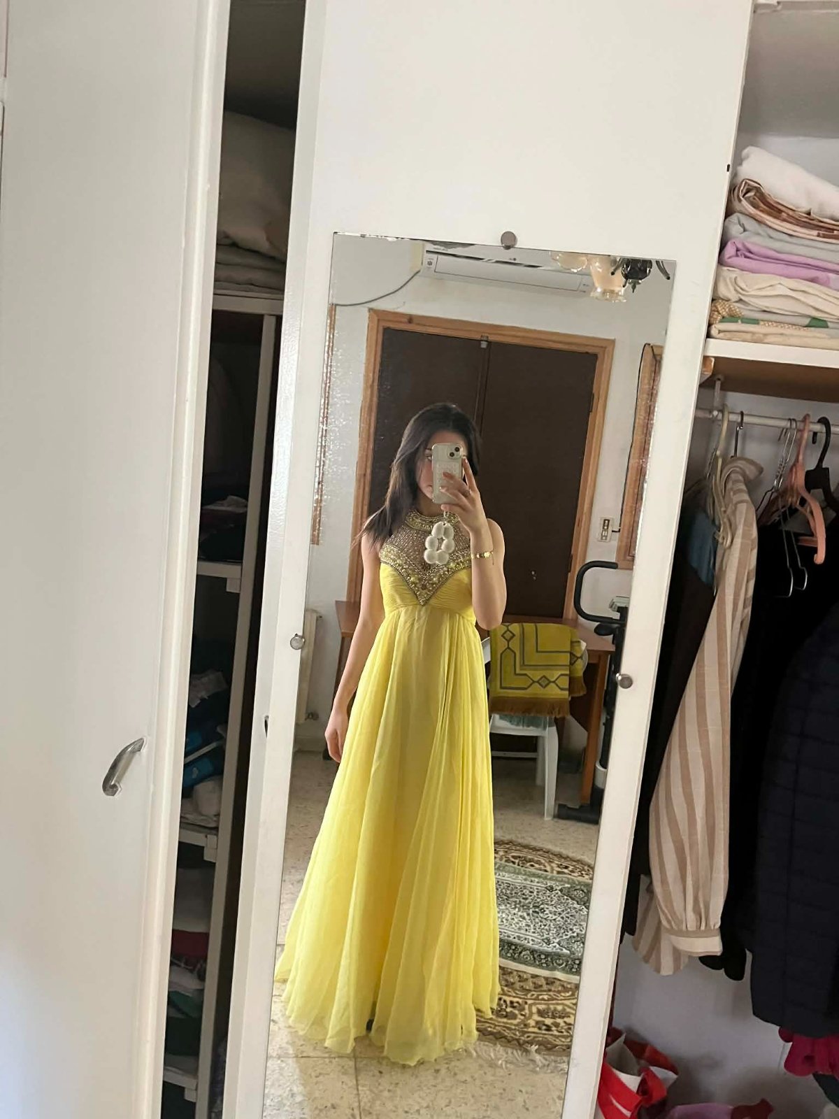 Robe de soirée jaune