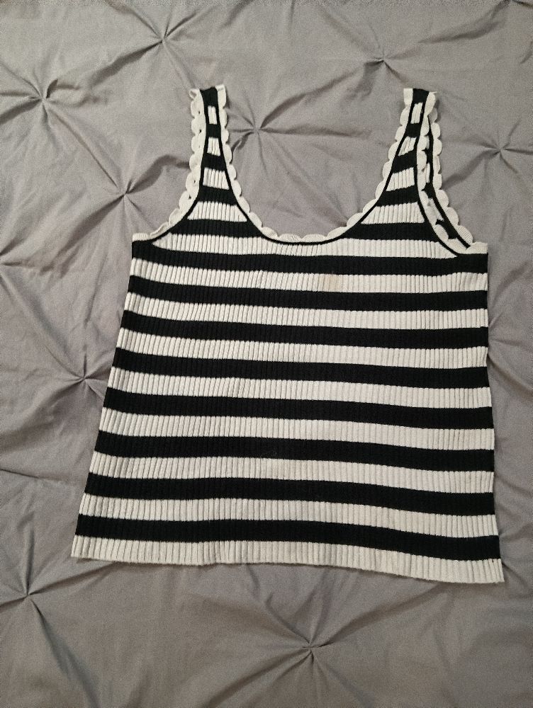 T-shirt hiver Mango 