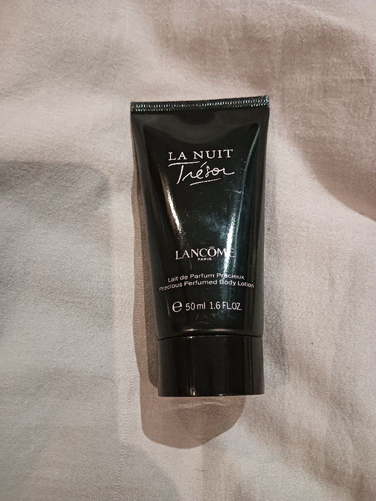 La nuit trésor lait de corps 