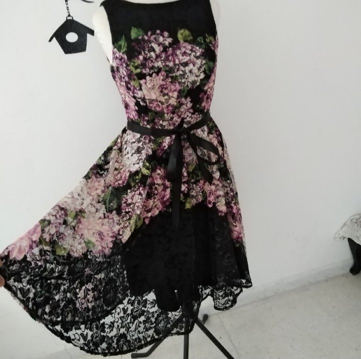 Sublime Robe Dentelle S/M Laura