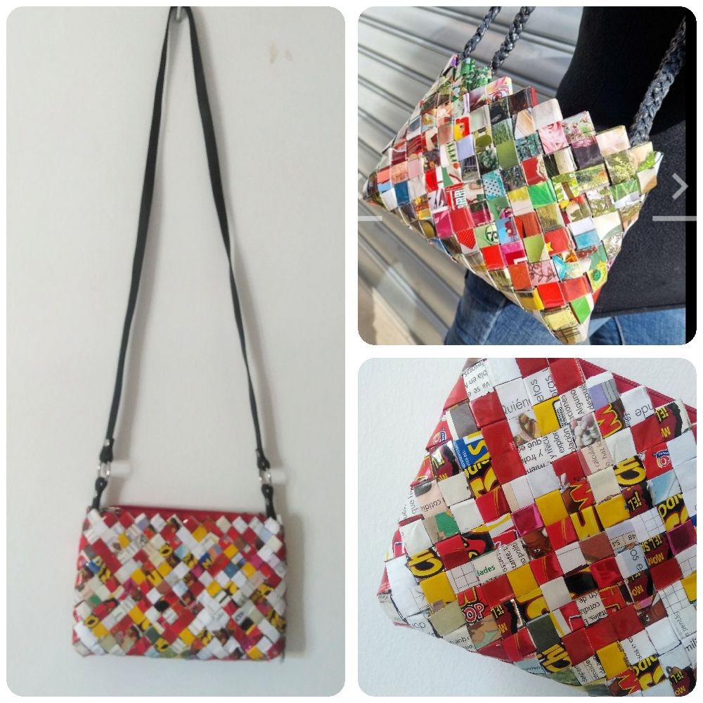 Sac à bandoulière en Mosaïque tissé à la main en papier d'emballage bonbons recyclé