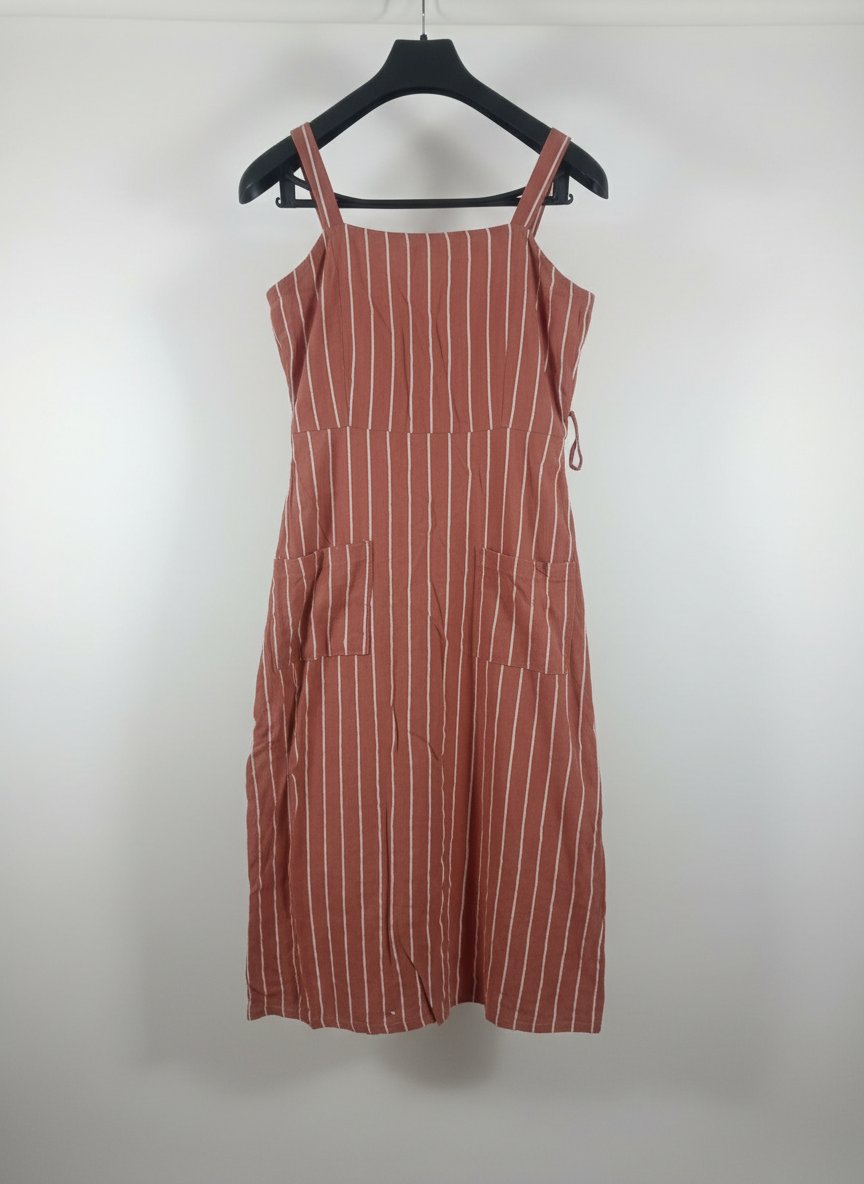 Robe rillet juste sans centure 