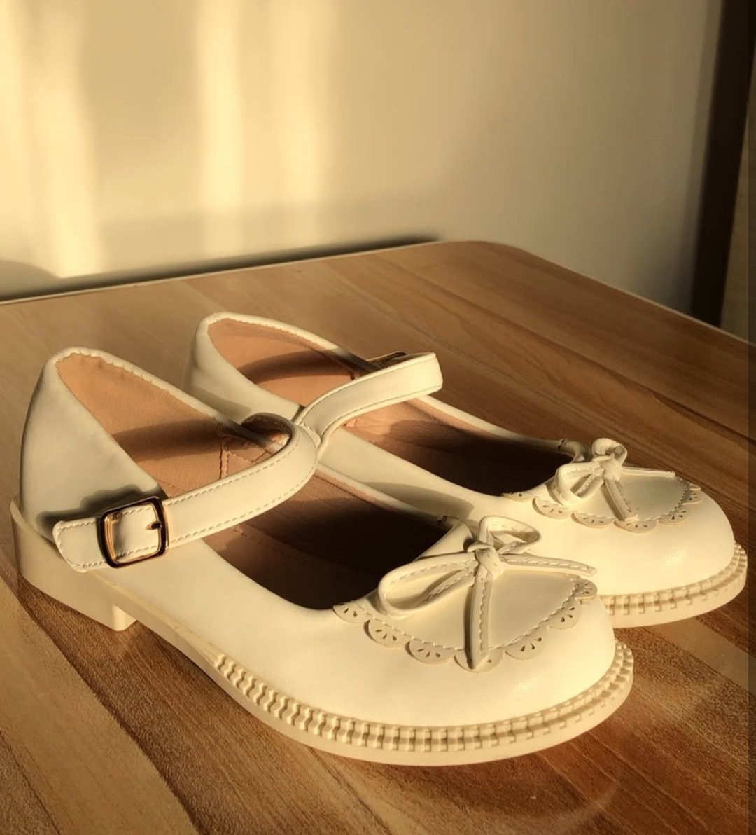 Sandale fille blanc importé mel khalij  