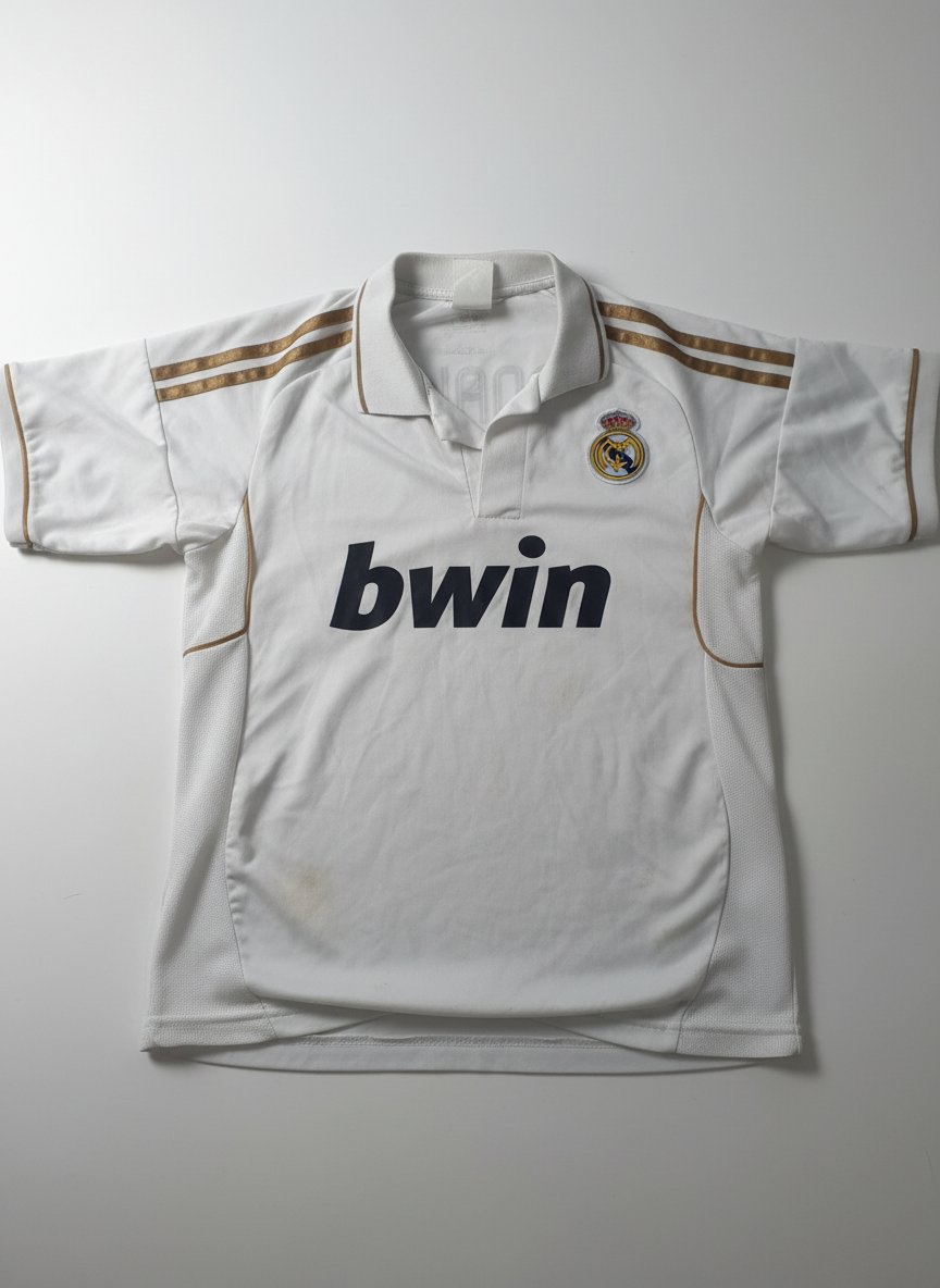 ⚪ Real Madrid: jersey