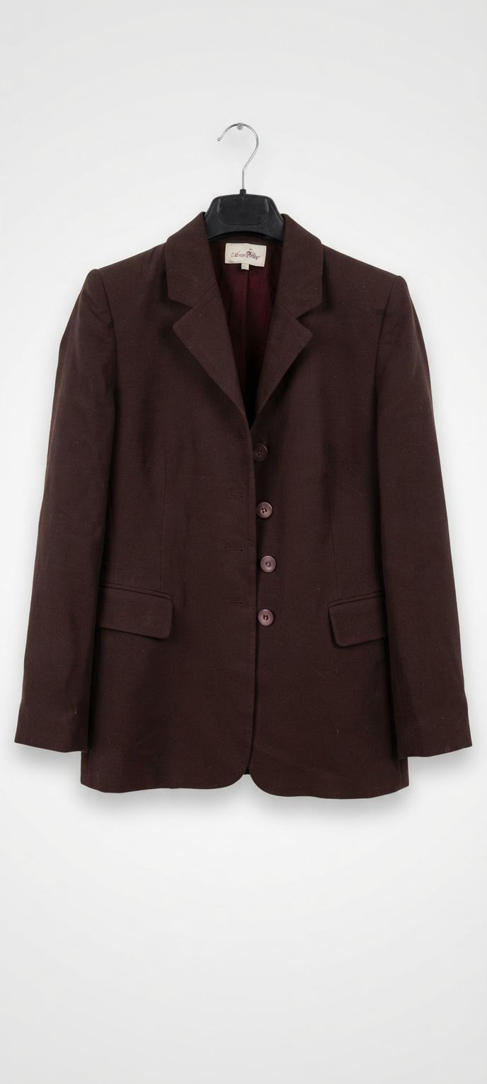Très jolie blazer avec la couleur aubergine 
