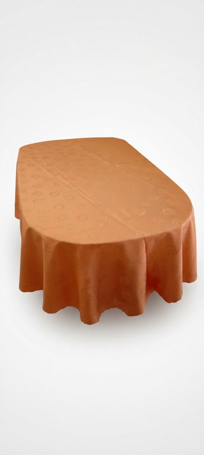 Nappe très jolie la couleur orangée 1.40/2.30