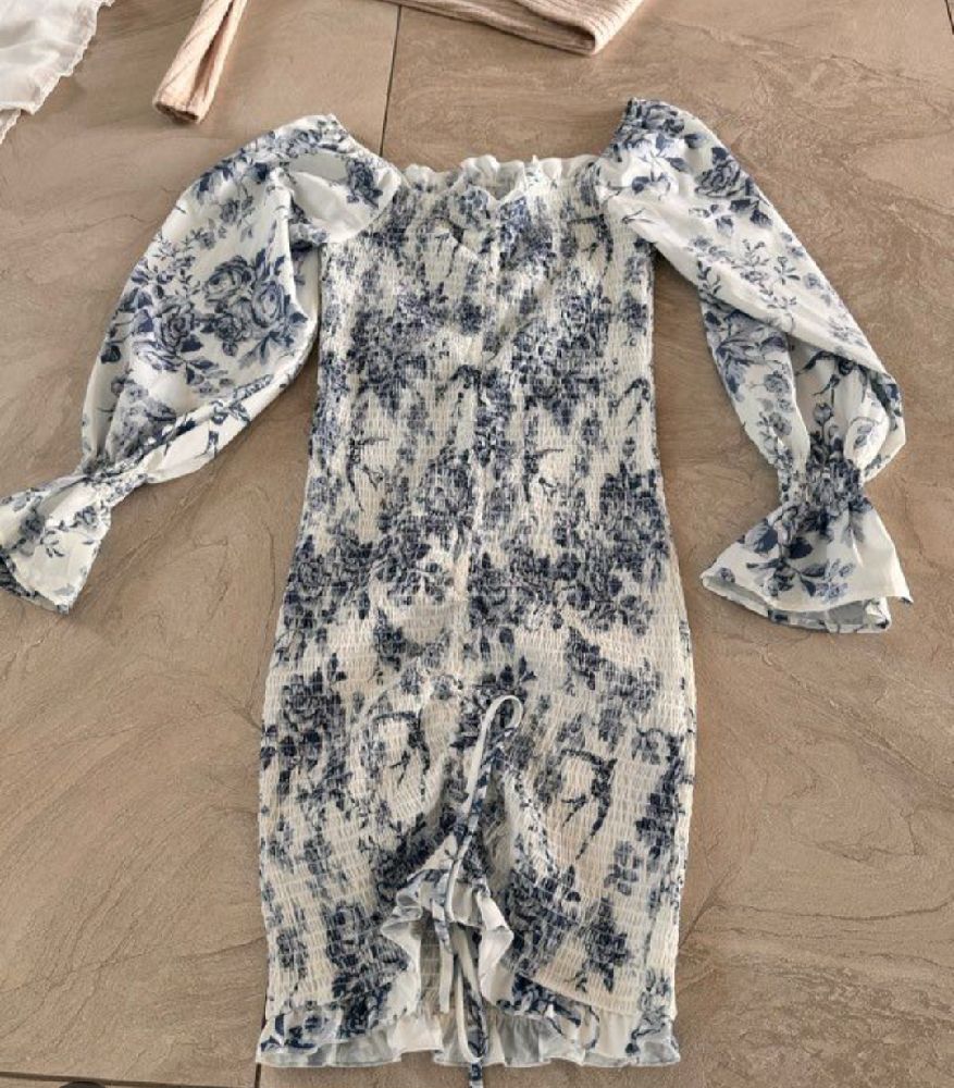 Robe florale bleue taille L