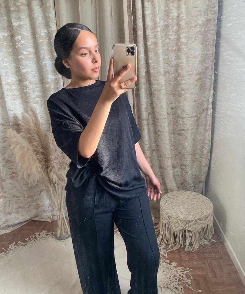 Ensemble noir simple 